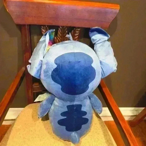 NWT Disney Jumbo Plush Stitch,Size 32" - Picture 5 of 5